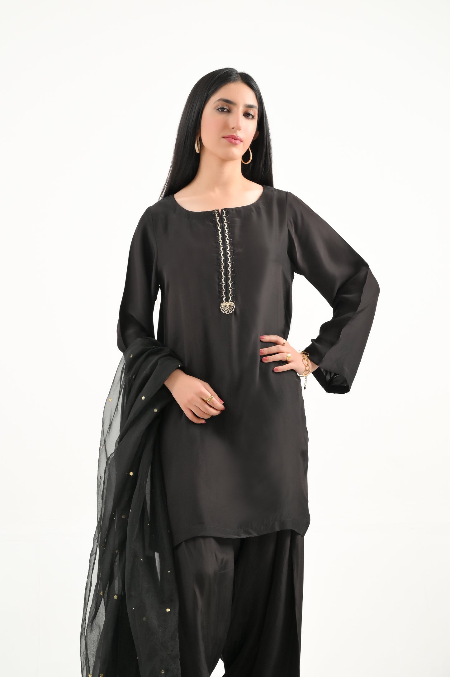 Black Onyx Farshi Set (available on LAAM)