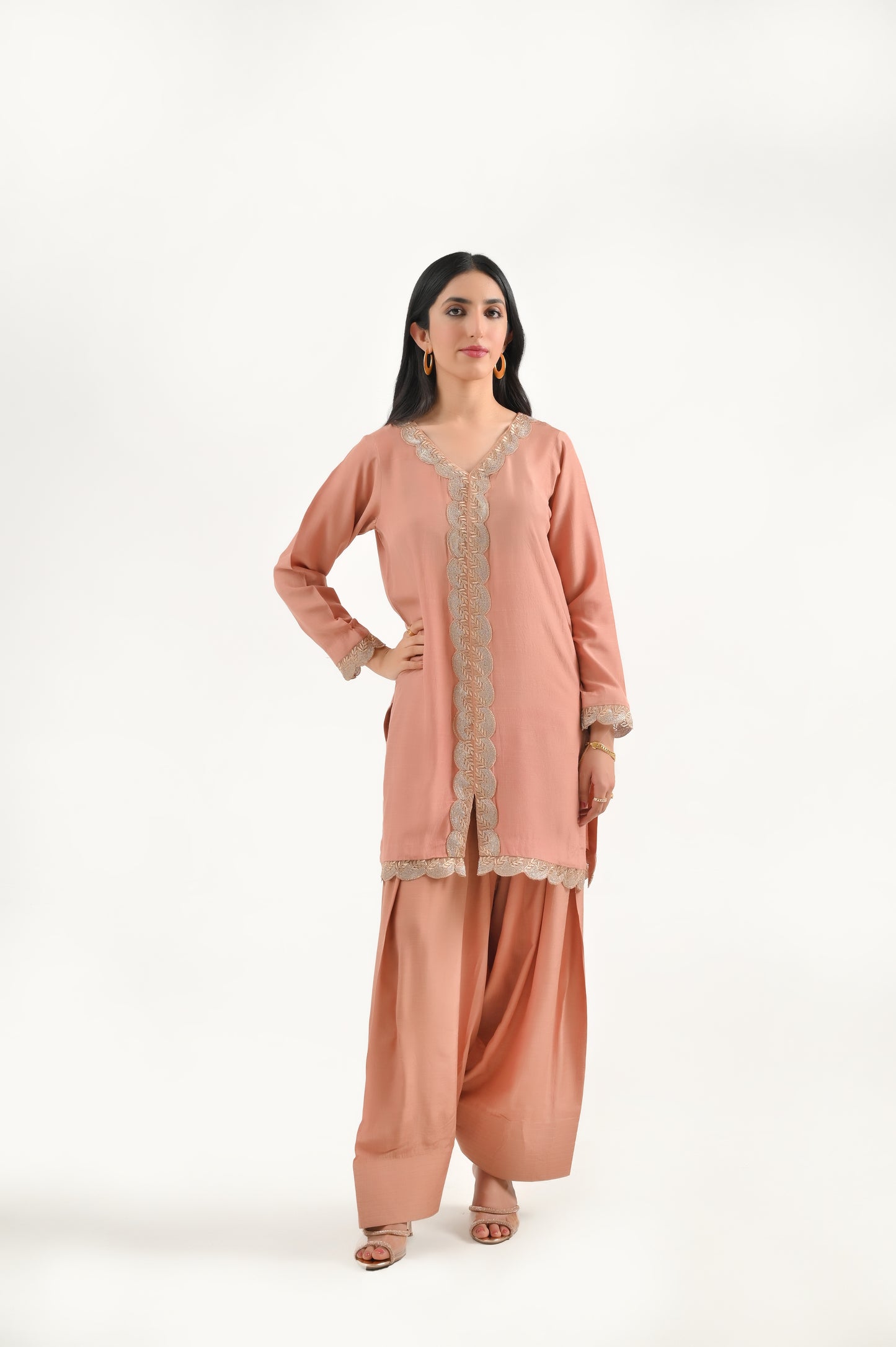 Tea Pink Farshi Set 2PC (available on LAAM)