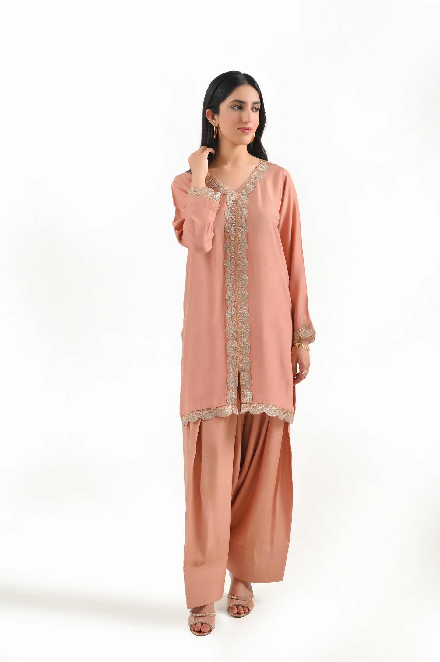 Tea Pink Farshi Set 2PC (available on LAAM)