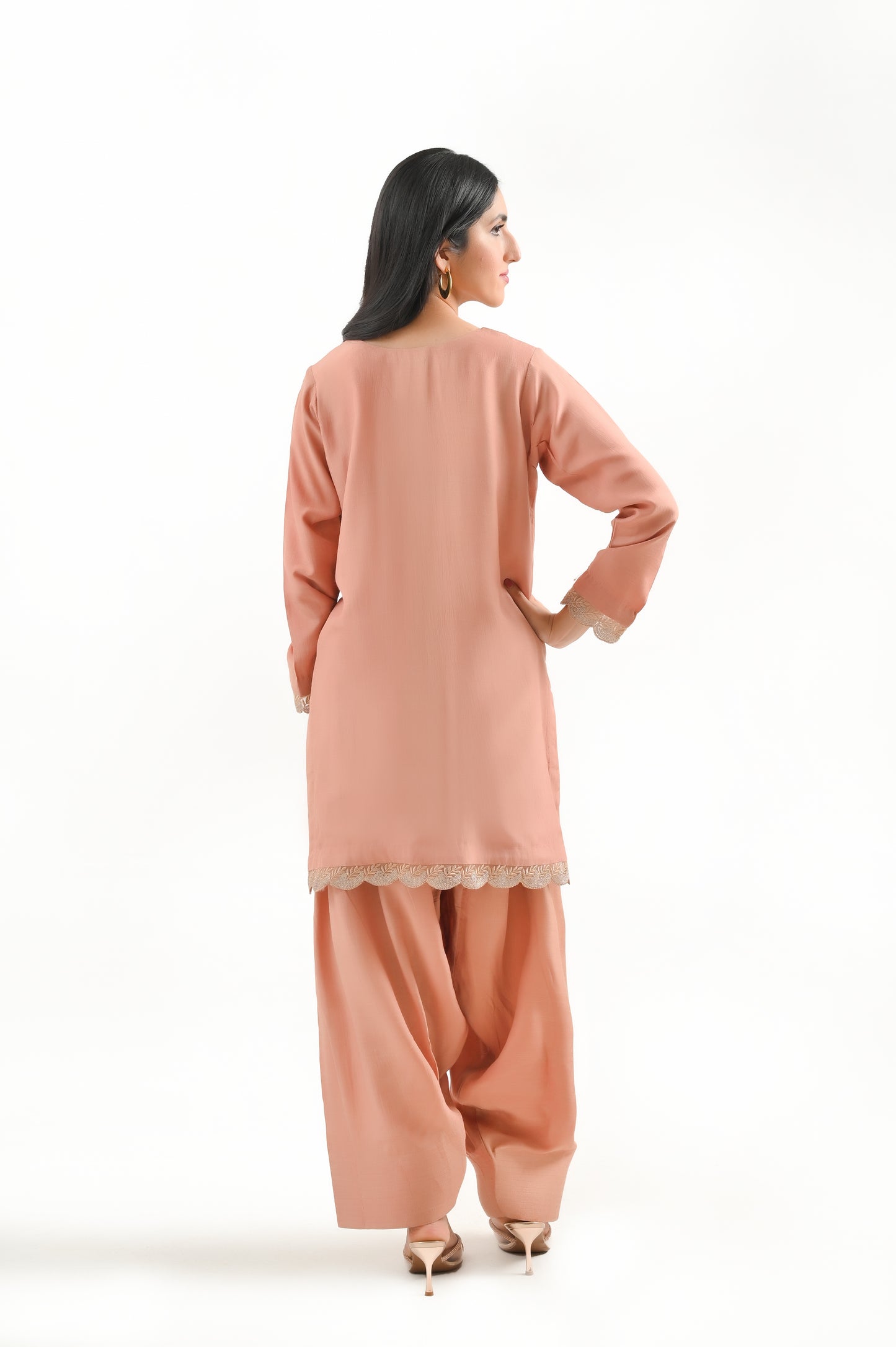 Tea Pink Farshi Set 2PC (available on LAAM)