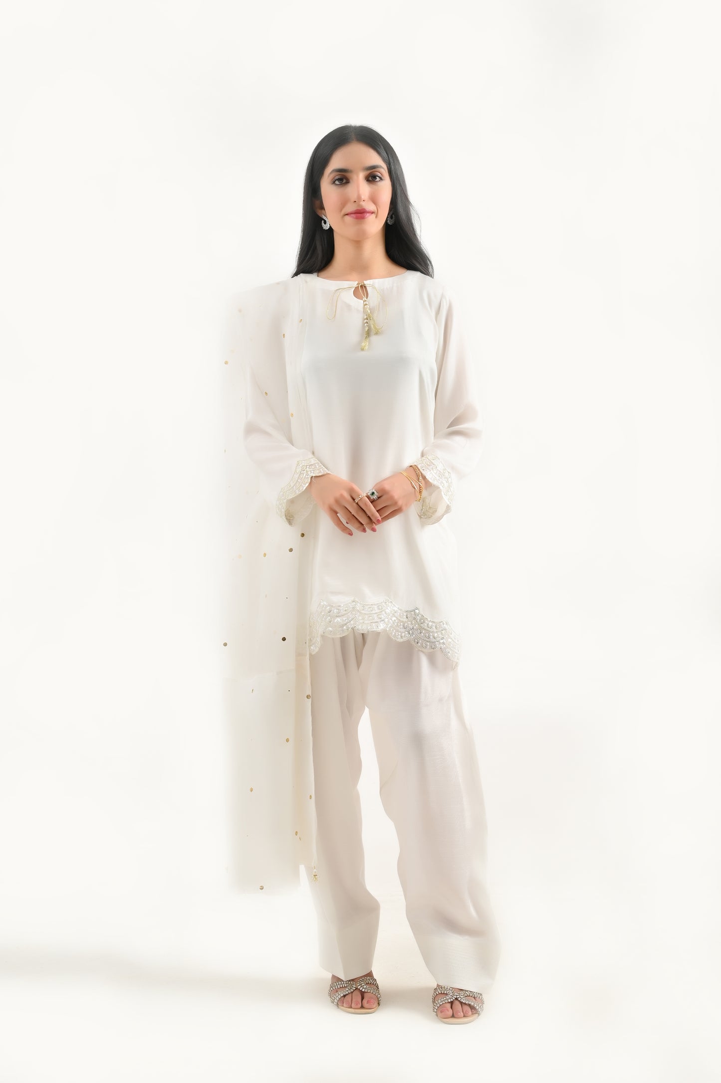 White Elegance Farshi Set-4PC (Available on LAAM)