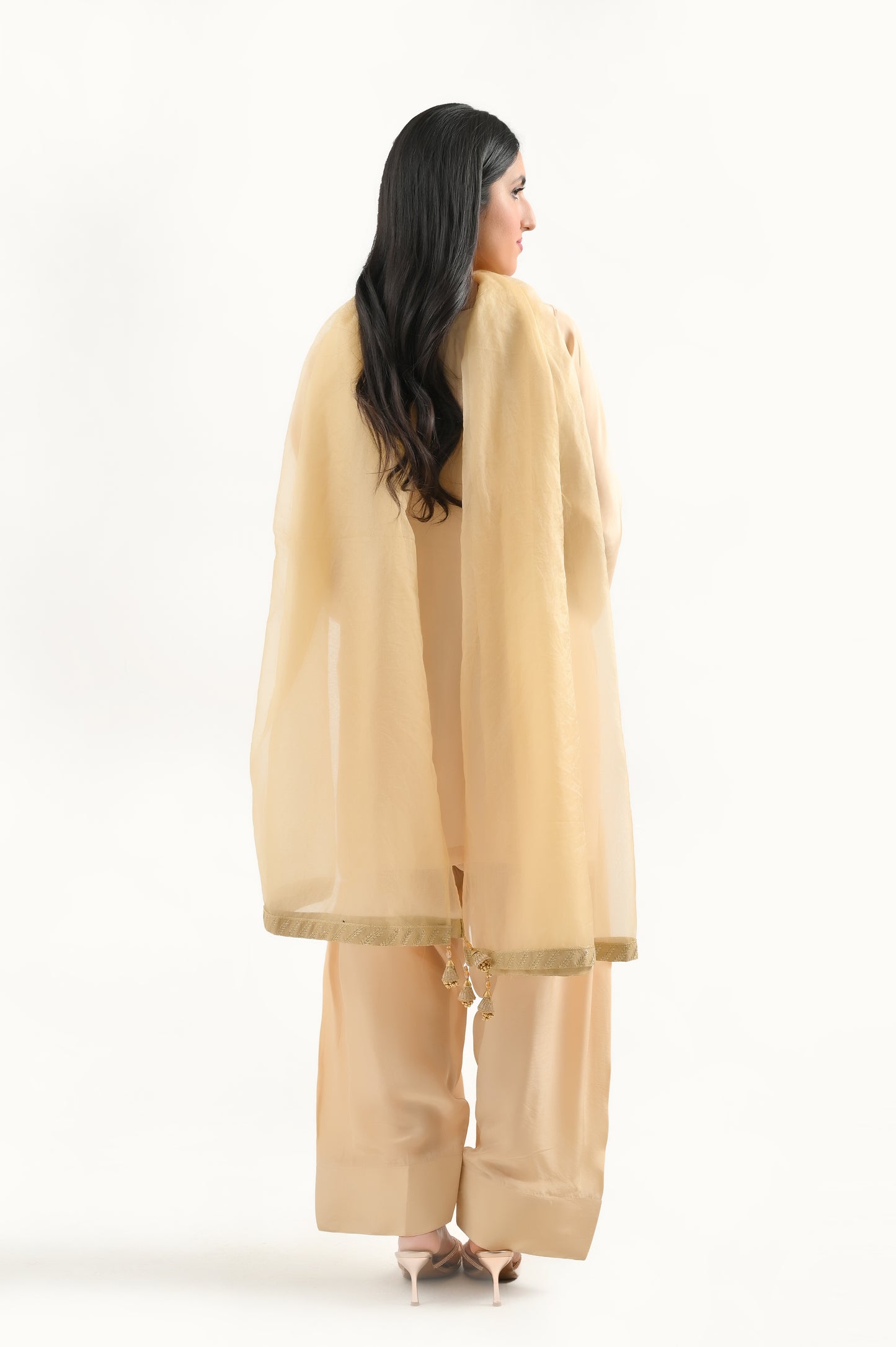 Skin Farshi Set-3 Pc (available on LAAM)