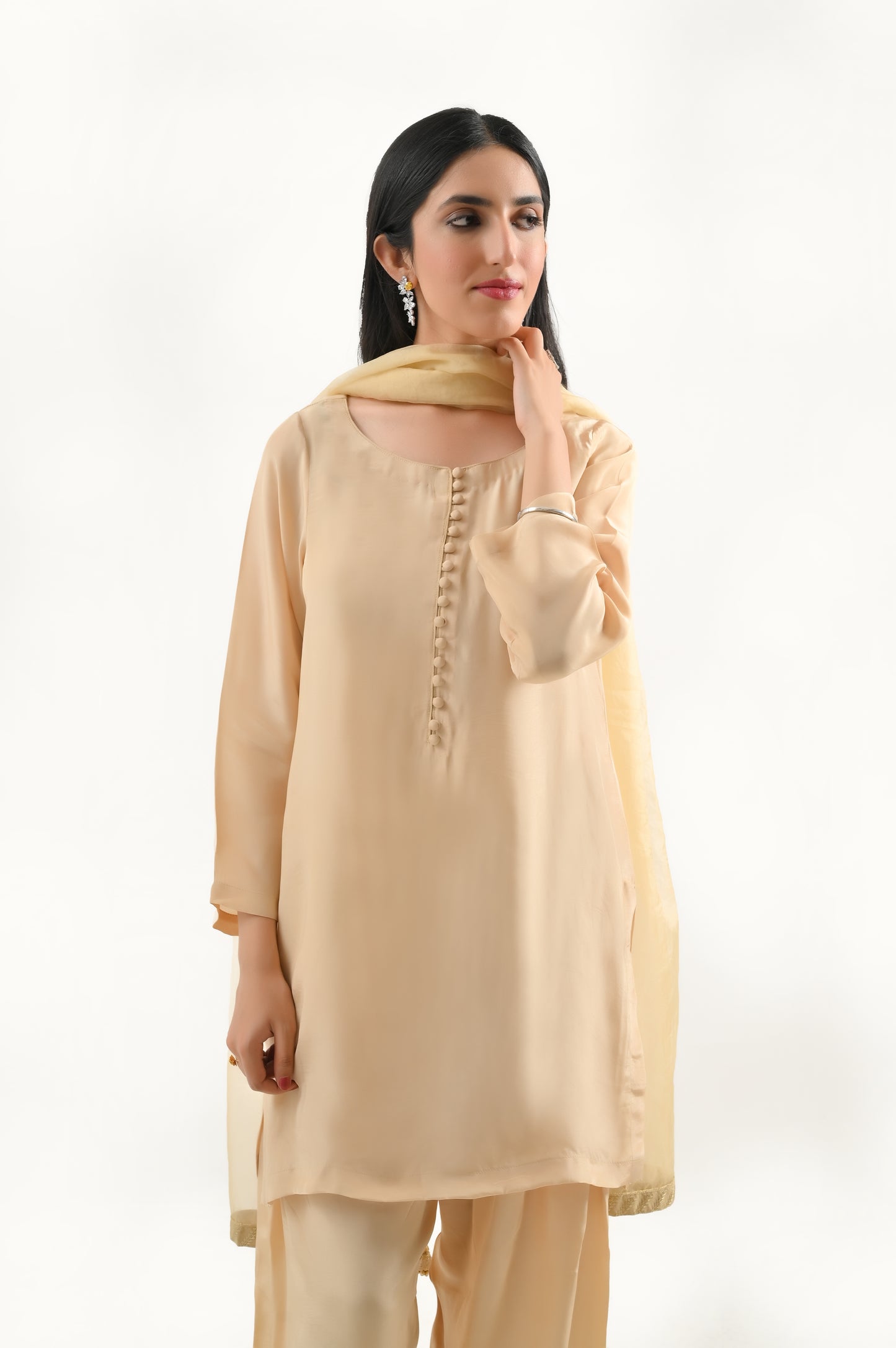 Skin Farshi Set-3 Pc (available on LAAM)