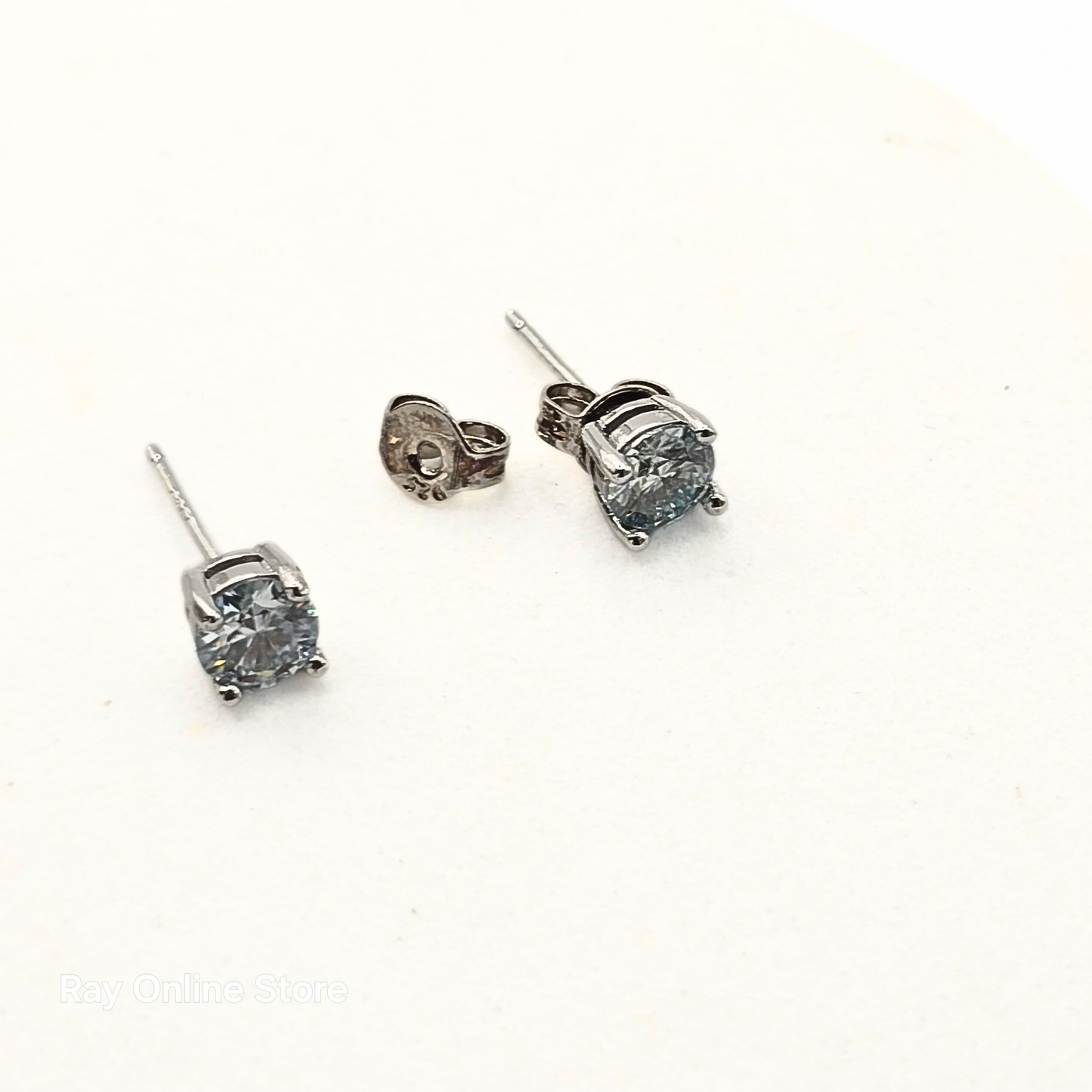 Classic Light Green 0.5 CT White Moissanite Stud Earrings – 925 Sterling Silver