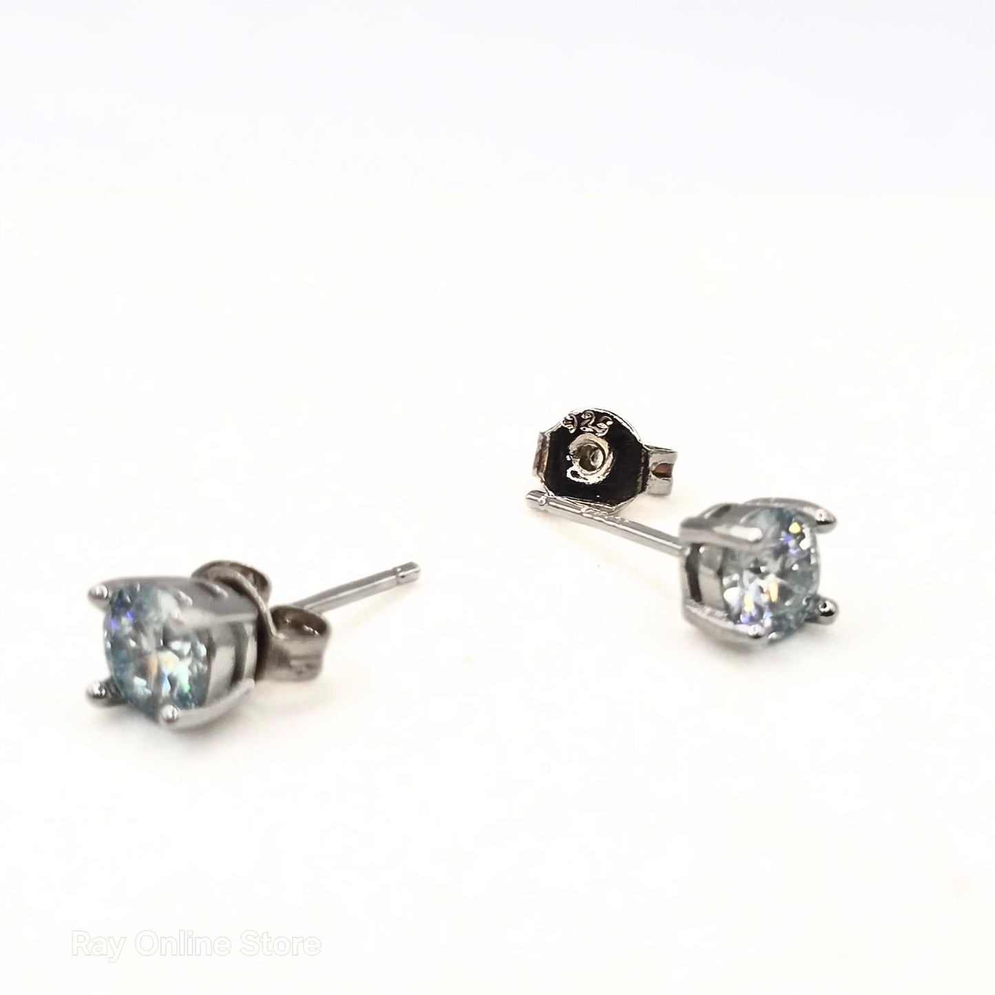 Classic Light Green 0.5 CT White Moissanite Stud Earrings – 925 Sterling Silver