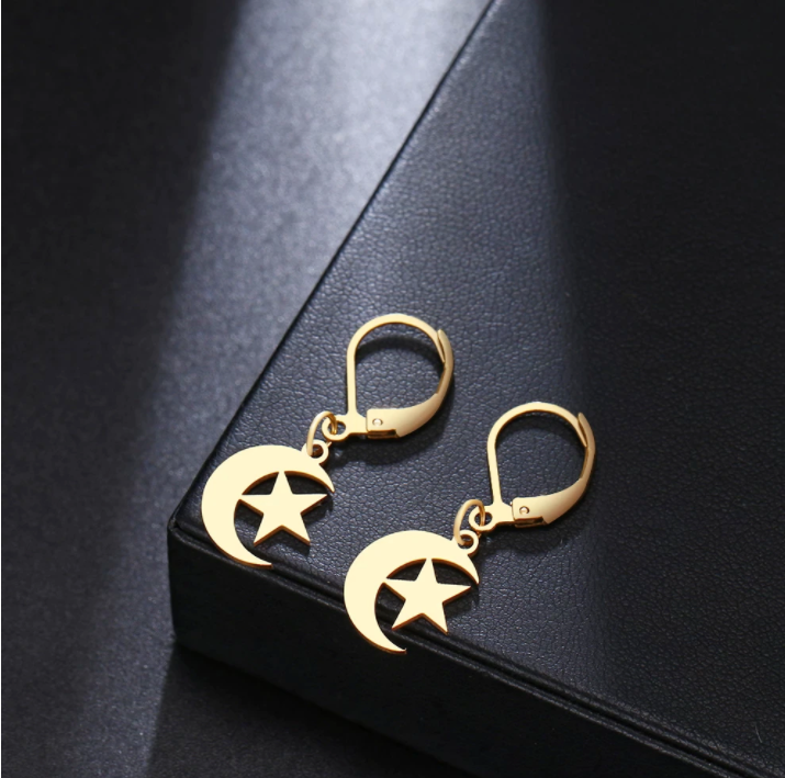 Crescent Gold Dangling Earring