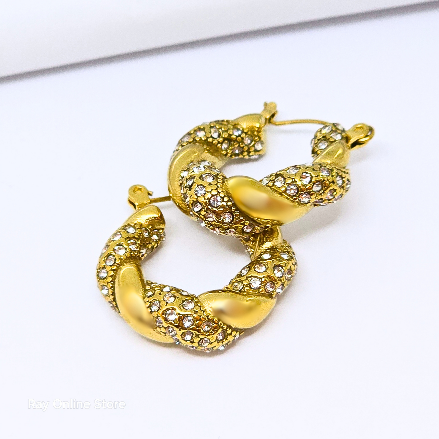 Twisted Cz Hoops