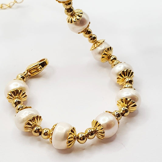 Pure Pearl Luster Bracelet