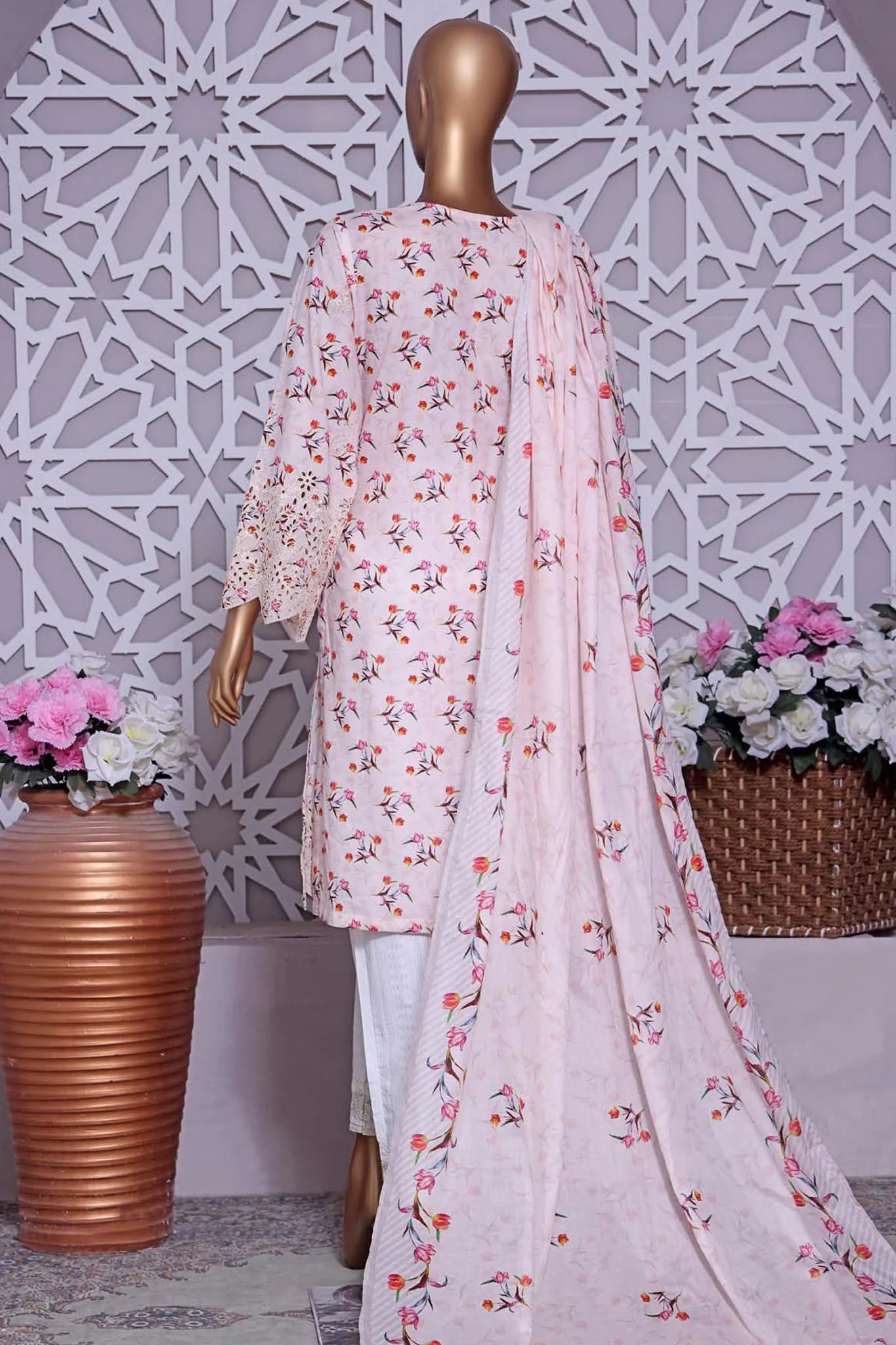 Chaandbagh by Bin Saeed Stitched 3 Piece Embroidered Lawn Vol-01 Collection'2023-CF-0080-Pink