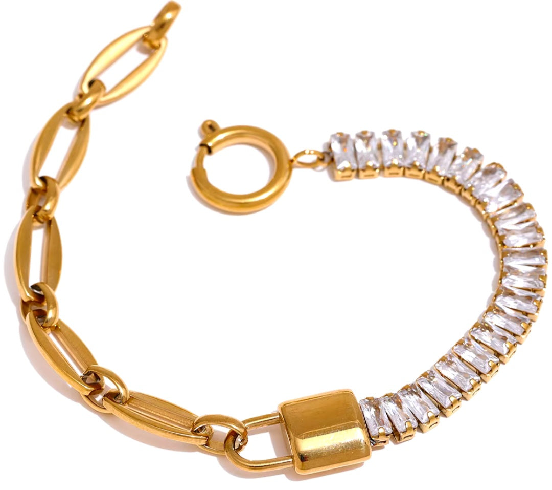 Geometric Zircon Lock Bracelet