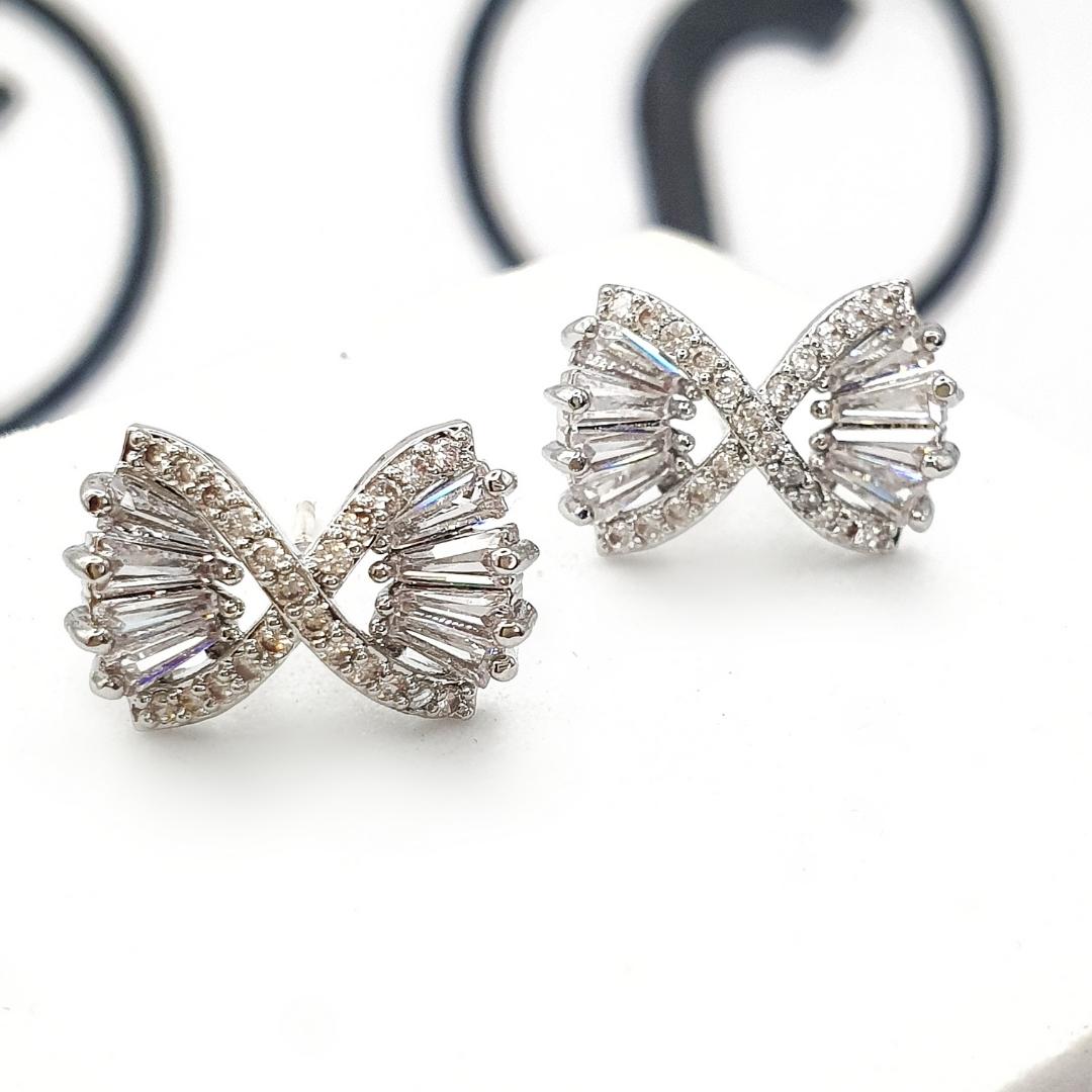 Wavy Bow Earrings