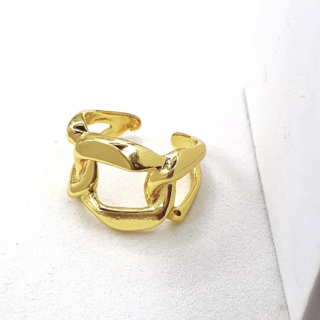 Exaggerated Chain Ring