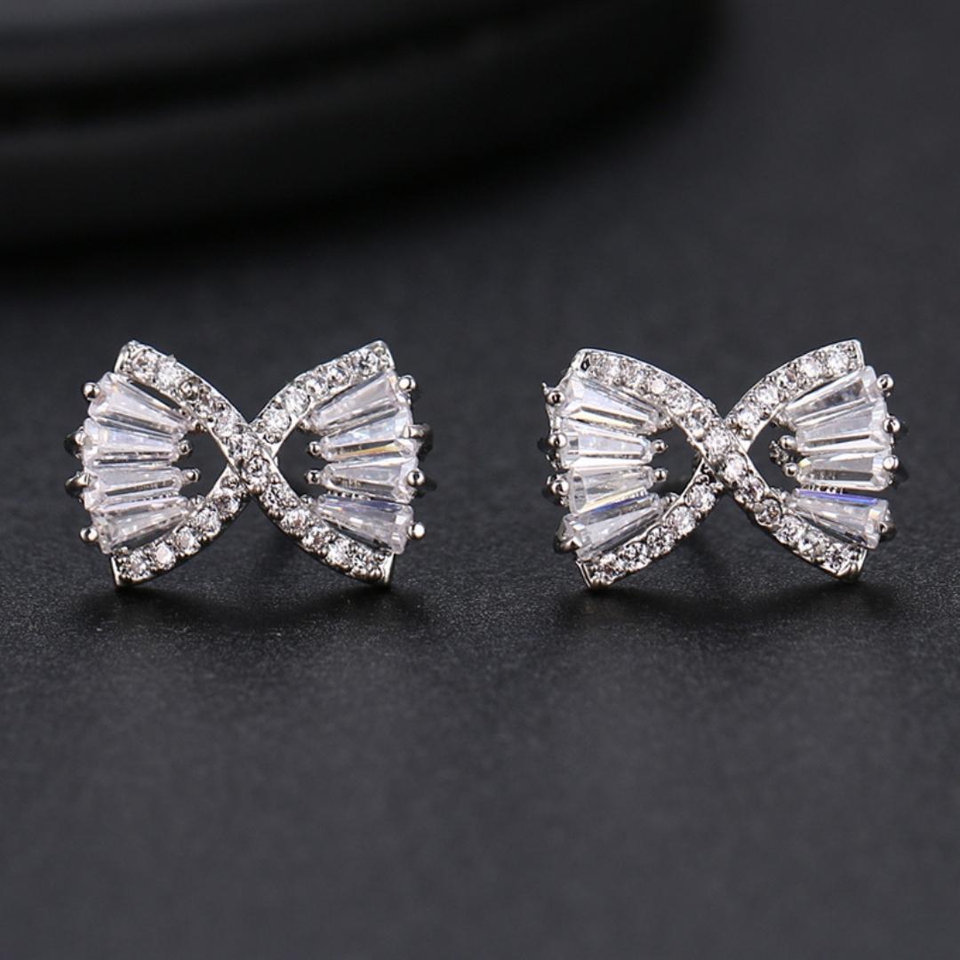 Wavy Bow Earrings