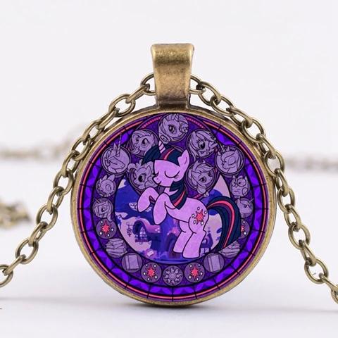 Unicorn Medallion Necklace: Twilight Sparkle