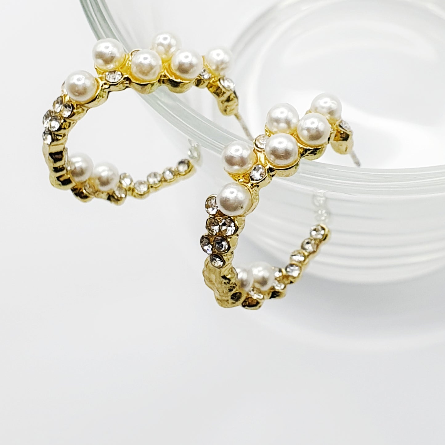 Inner Pearl Hoops