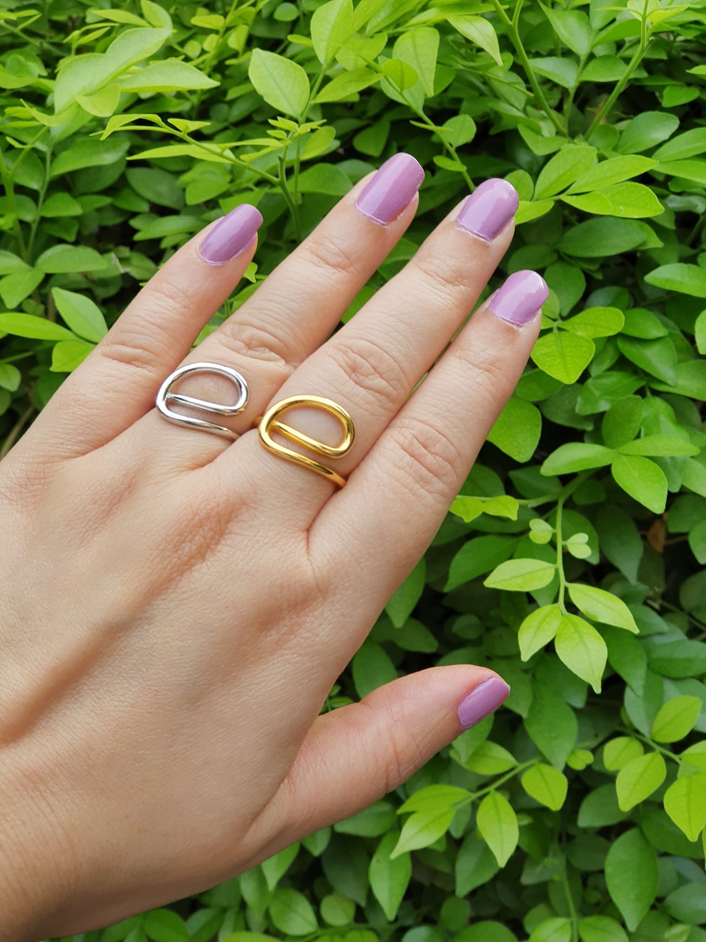 Minimalist Loop Ring