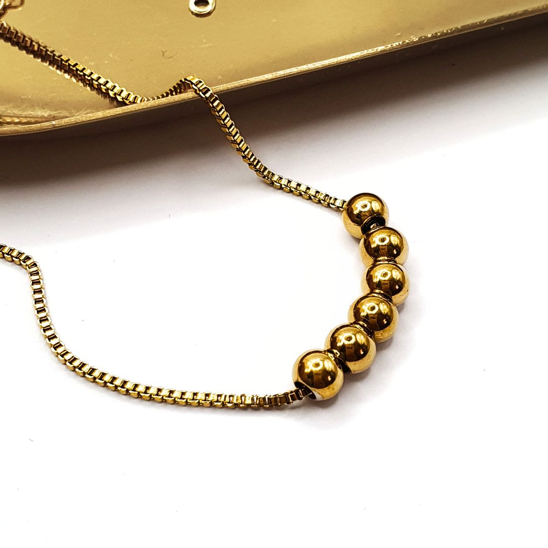 Gold Pebble Necklace