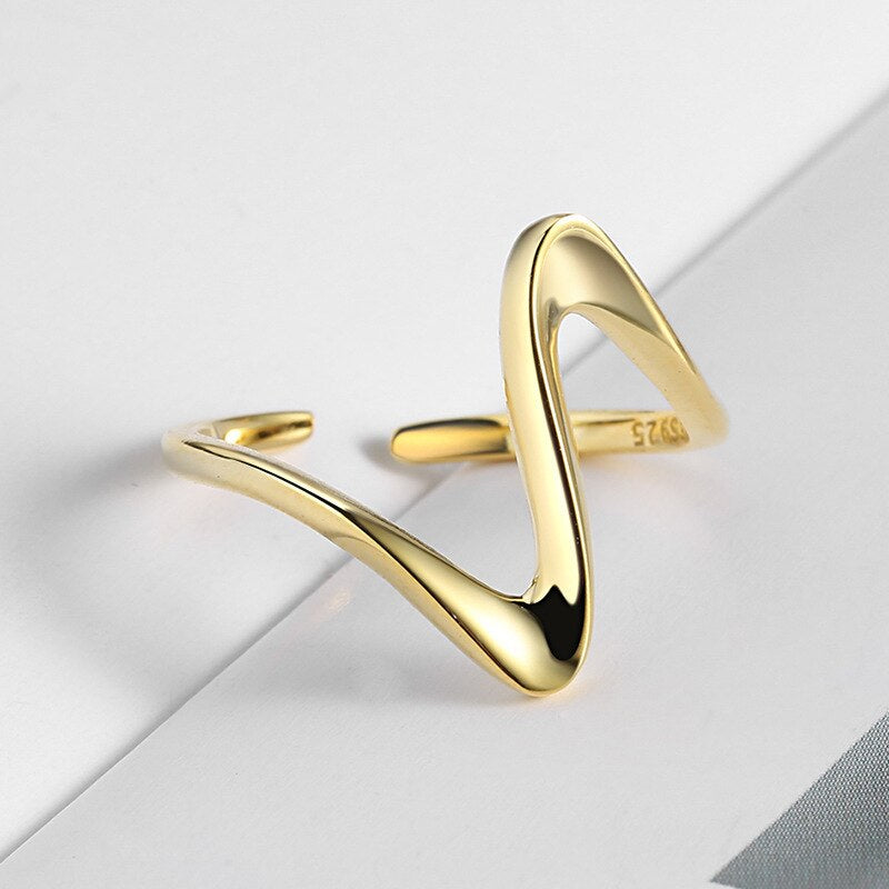 Wavy Ring