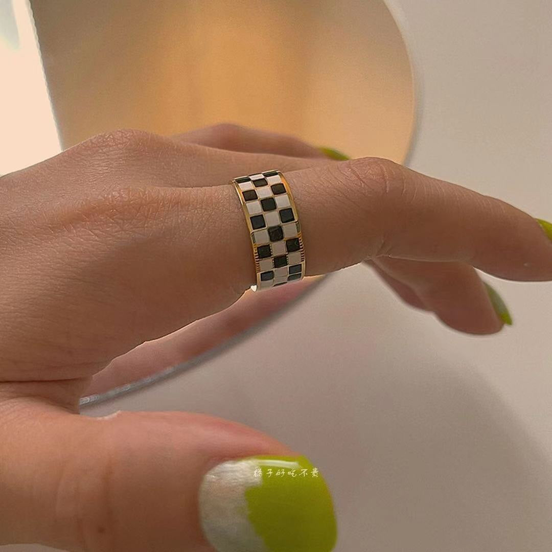 Checkered Ring (Adjustable)