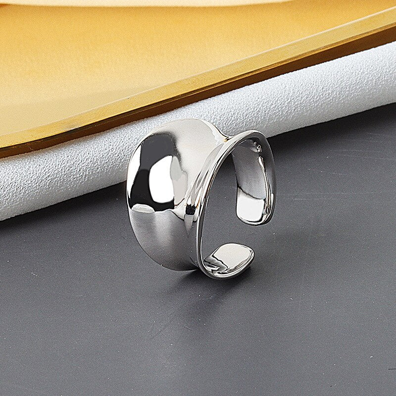 Concave Ring