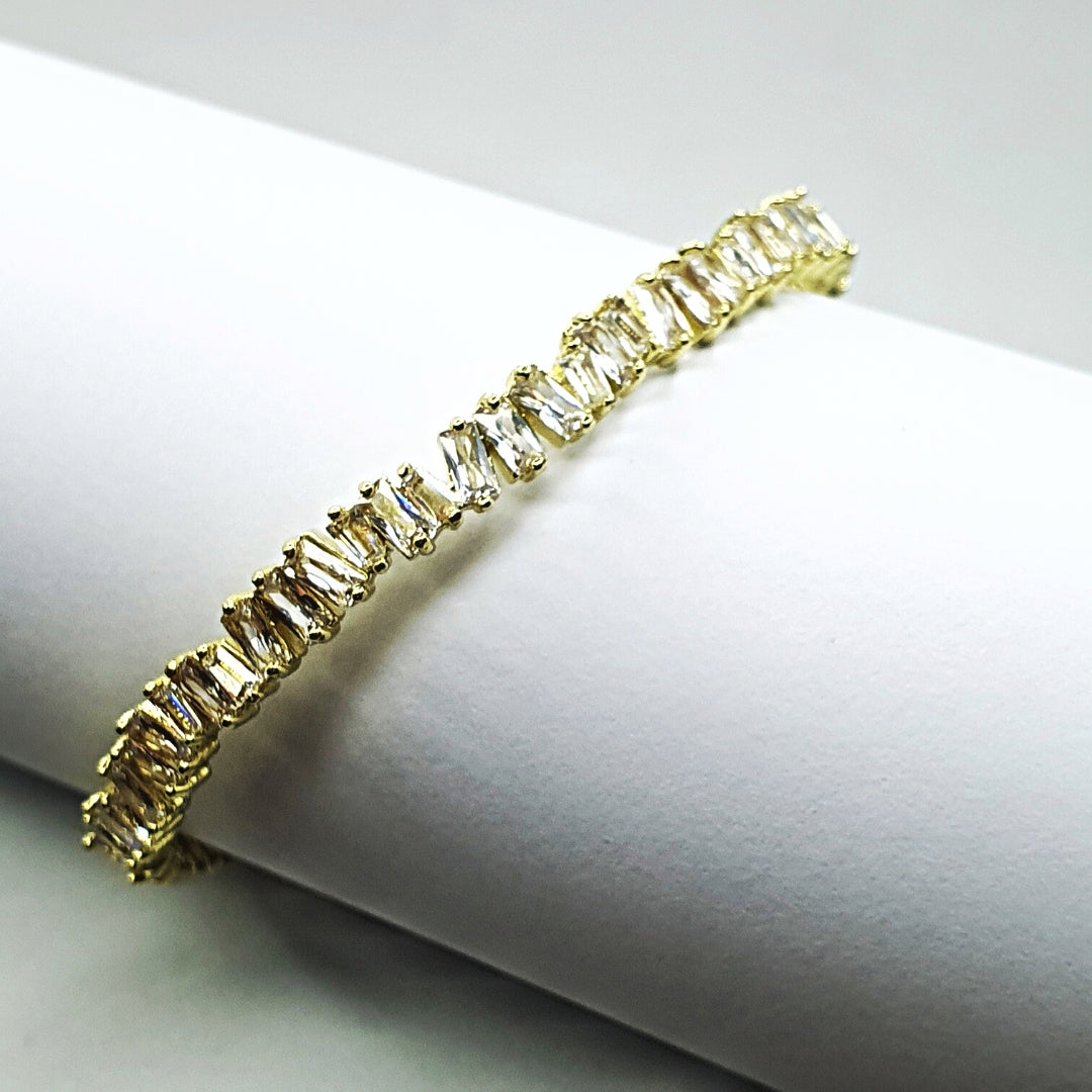 Irregular Zircon Bangle