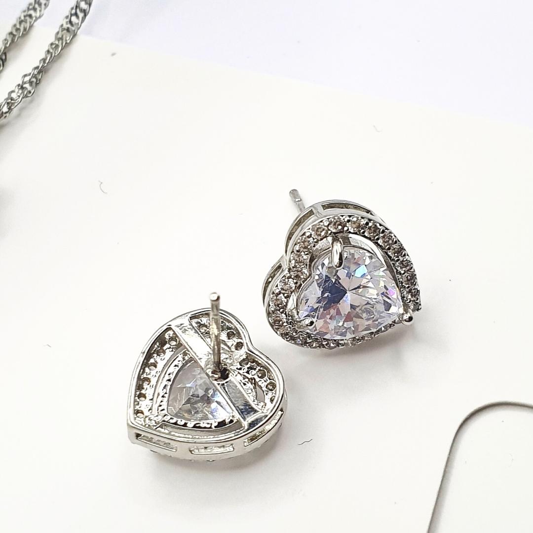 Zircon Heart Earrings