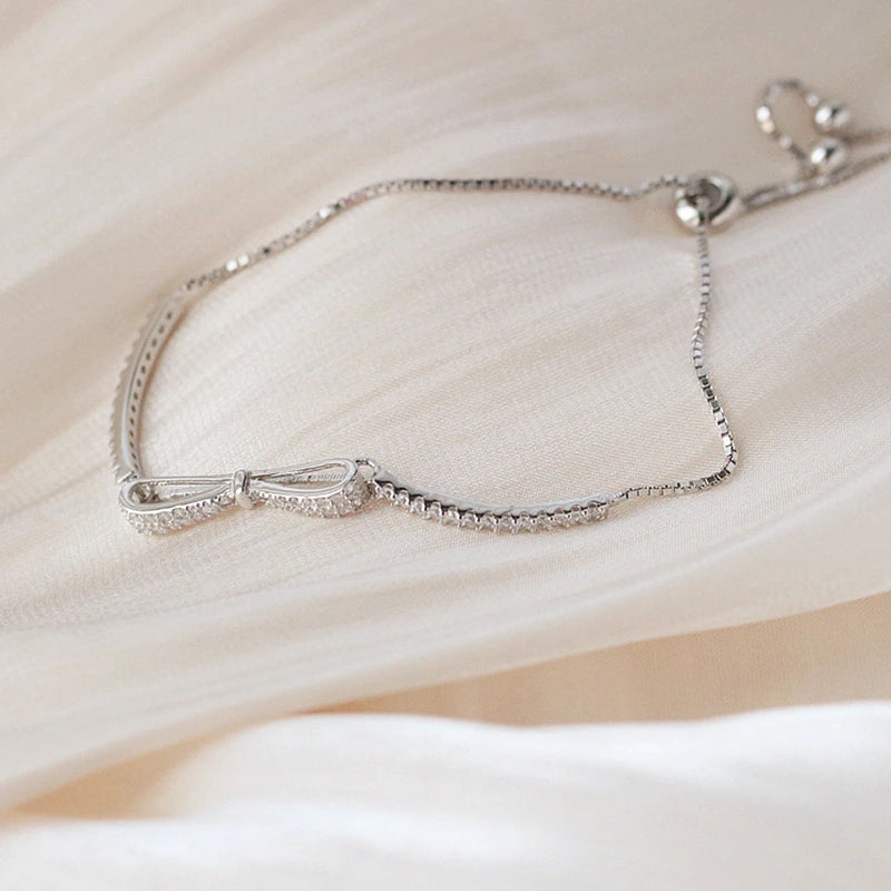 Silver Bow Zircon Bracelet