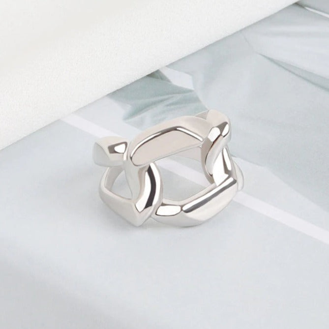 Exaggerated Chain Ring