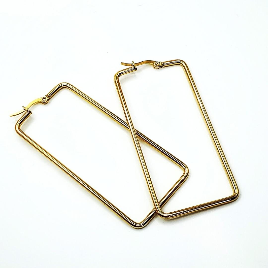 Exaggerated Rectangular Hoops